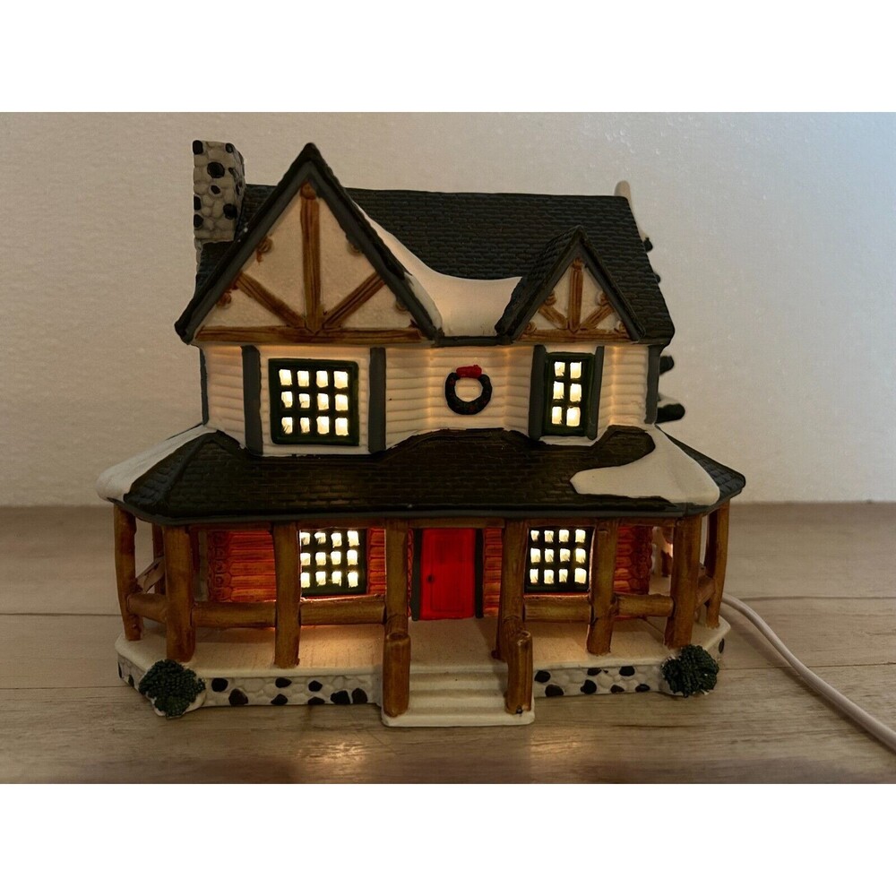 LEMAX Village Collection Porcelain Lighted Humting Lodge